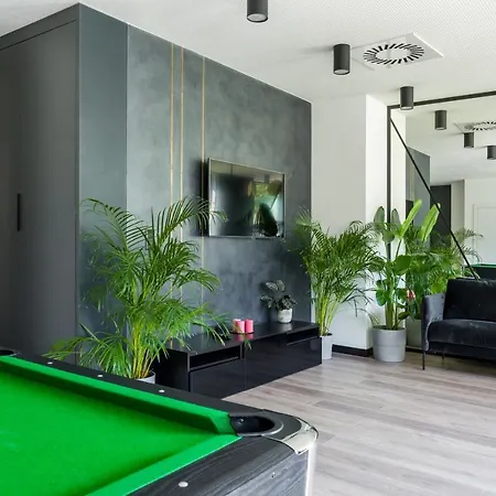 Apartment Garbary By Renters Poznan