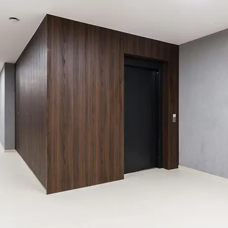 Apartment Garbary By Renters Poznan